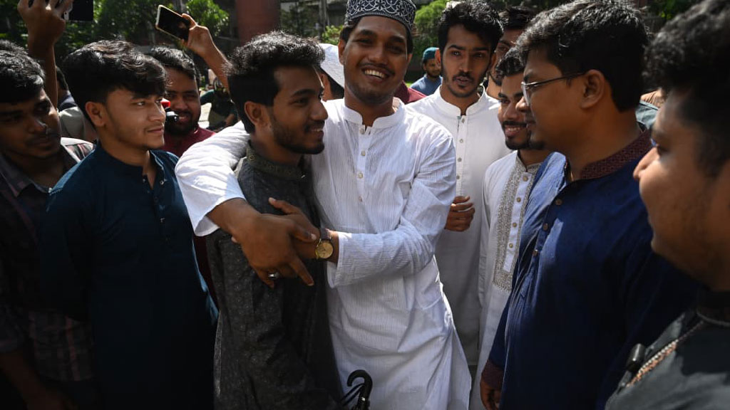 একটি গোষ্ঠী আমাদের বিরুদ্ধে সাইবার বুলিং করছে: আবিদুল ইসলাম