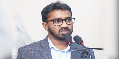 লন্ডনে মাহফুজ আলমের গাড়িতে হামলা, রাশেদ খানের সতর্কবার্তা